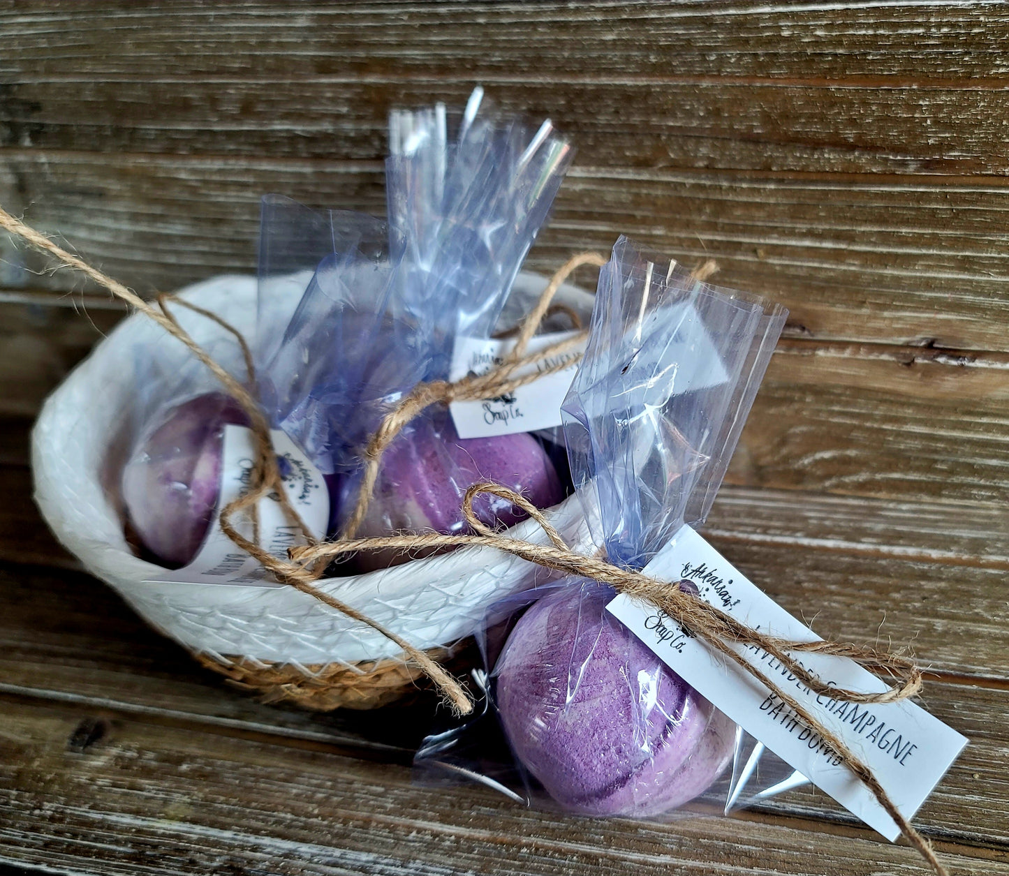 Lavender Champagne Bath Bomb-3oz