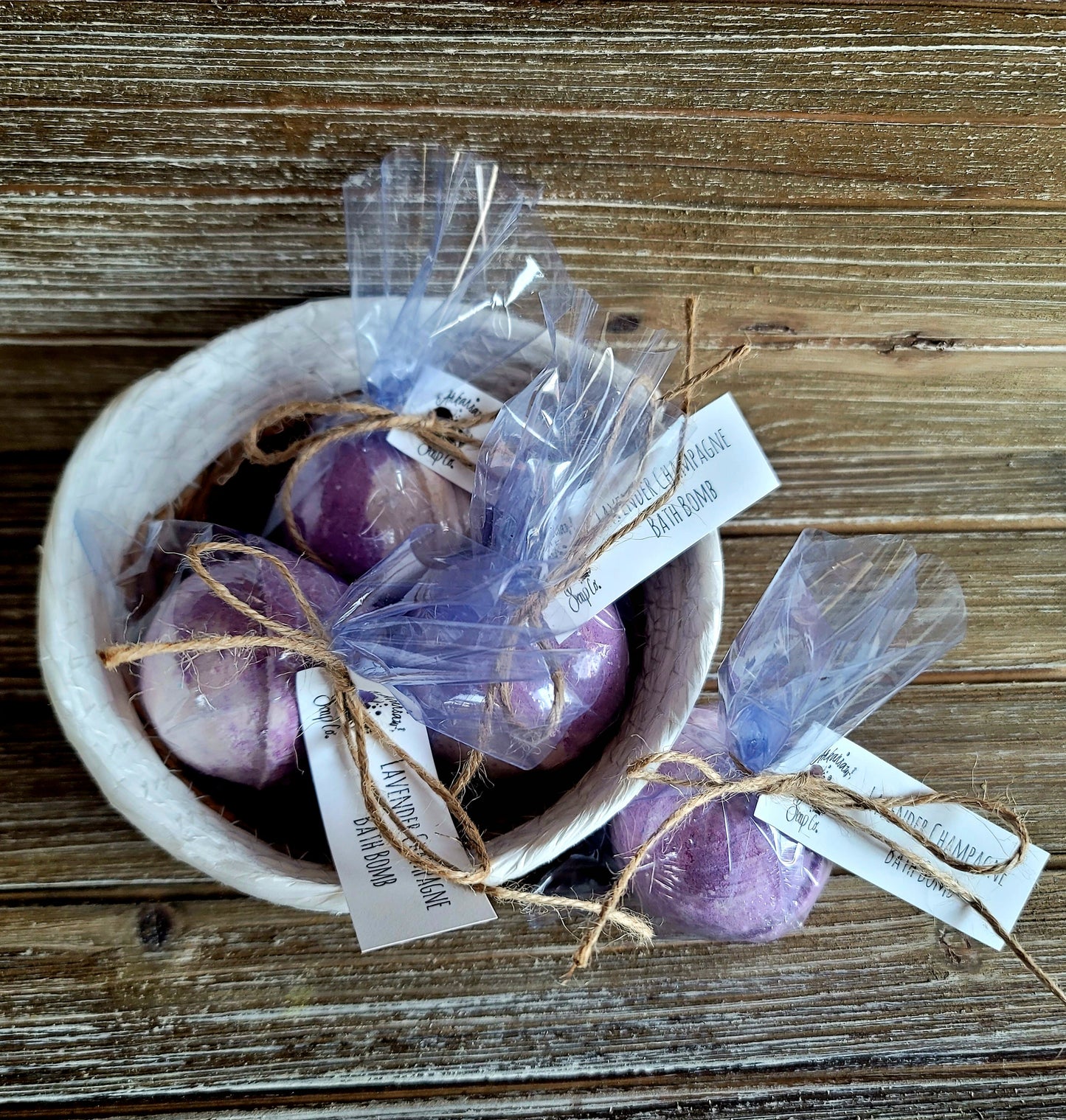 Lavender Champagne Bath Bomb-3oz