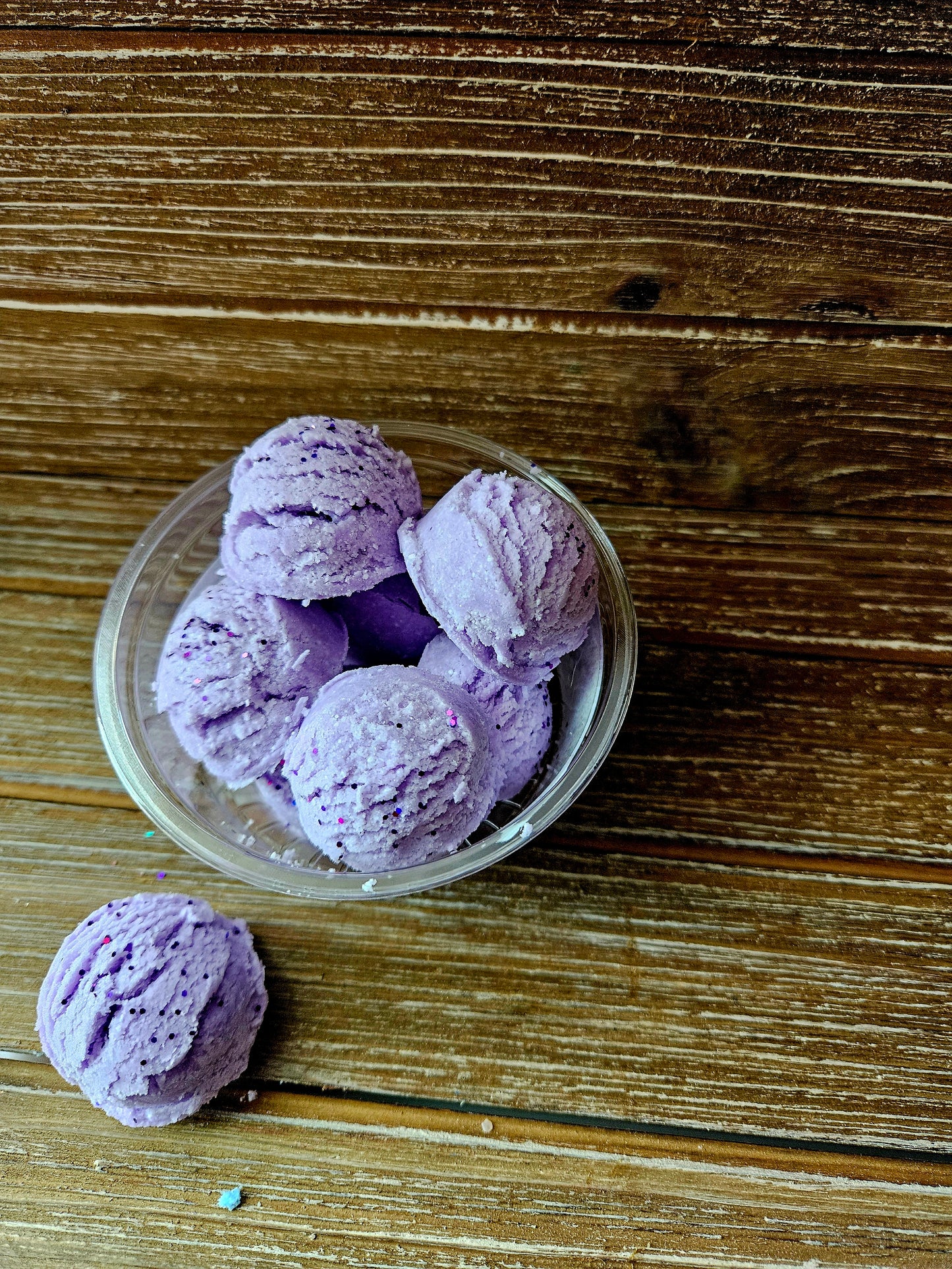 Grape Soda Mini Bubble Scoop- 8 Count