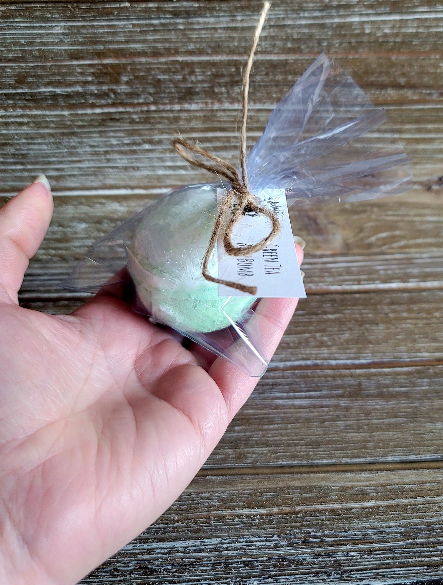 Green Tea Bath Bomb-3oz