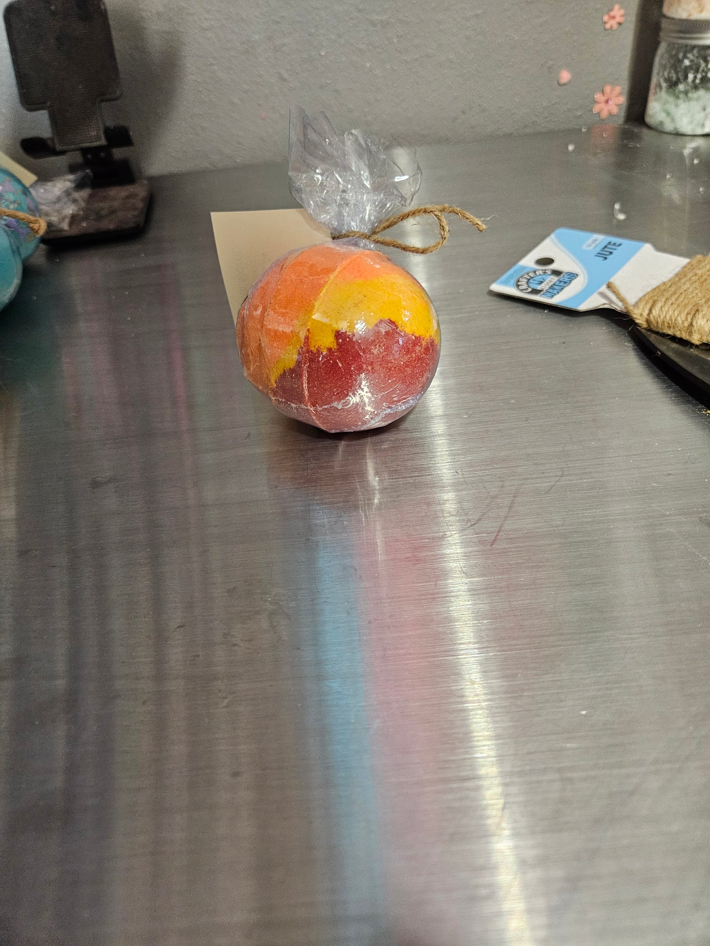 Volcano Bath Bomb 5oz